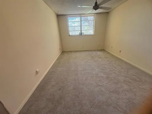 Property Slideshow image 3 of 10 | 6001 nw 61st ave 105, Tamarac, FL, 33319