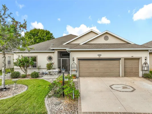 Property Slideshow image 2 of 51 | 25225 laurel valley rd, Leesburg, FL, 34748