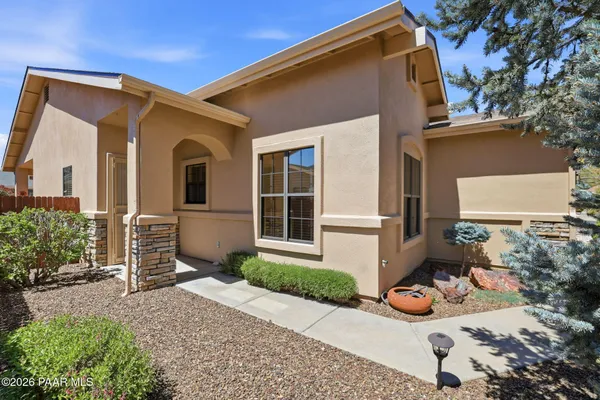 Property Slideshow image 3 of 36 | 3198 orchid way, Prescott, AZ, 86305