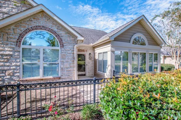 Property Slideshow image 3 of 25 | 4733 polo gate blvd, Charlotte, NC, 28216