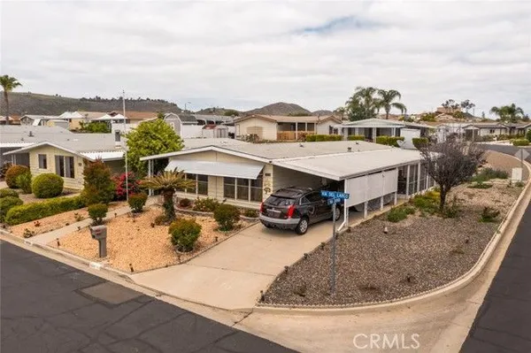 Property Slideshow image 3 of 34 | 38294 via del largo, Murrieta, CA, 92563