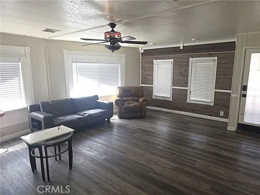 Property Slideshow image 3 of 16 | 1239 brentwood way, Hemet, CA, 92545