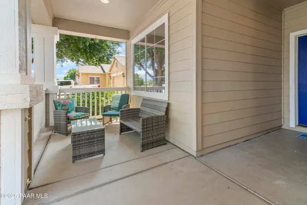 Property Slideshow image 2 of 27 | 7673 e circle wagons way, Prescott Valley, AZ, 86315