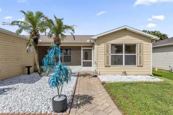 Property Slideshow image 2 of 40 | 17648 se 93rd butler ct, The Villages, FL, 32162