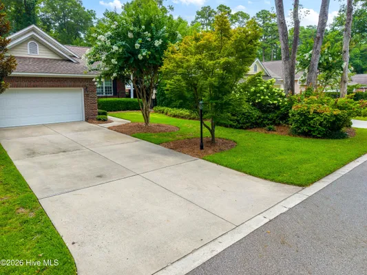 Property Slideshow image 3 of 50 | 1105 congressional ln, Wilmington, NC, 28411