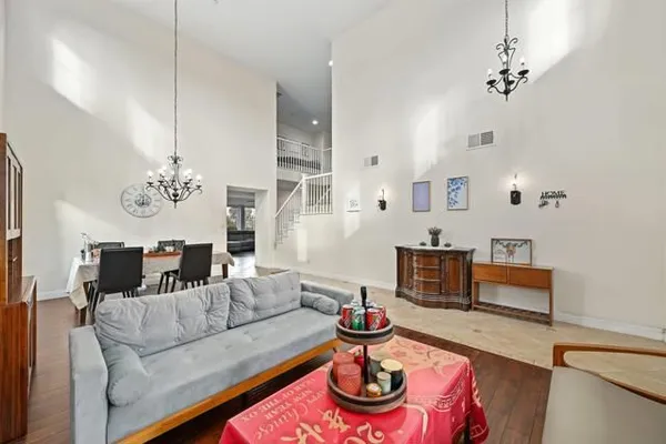 Property Slideshow image 3 of 23 | 10562 aspen gln, Escondido, CA, 92026