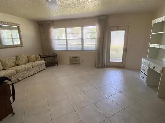 Property Slideshow image 3 of 38 | 148 upminster g # 148, Deerfield Beach, FL, 33442