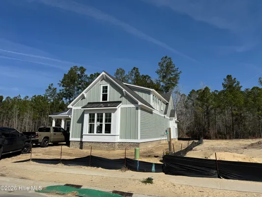 Property Slideshow image 3 of 20 | 2903 w timber crest dr, Leland, NC, 28451