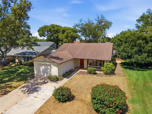 Property Slideshow image 2 of 37 | 10636 salamanca dr, Port Richey, FL, 34668