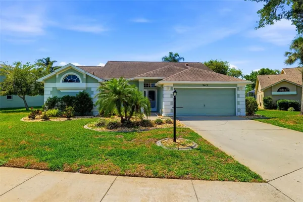 Property Slideshow image 3 of 46 | 9413 summerbreeze ter, New Port Richey, FL, 34655