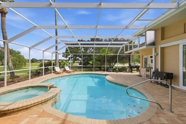 Property Slideshow image 3 of 50 | 9161 southern comfort ct, Weeki Wachee, FL, 34613