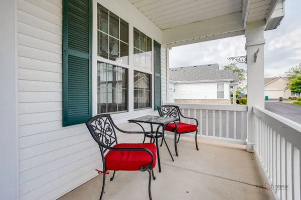 Property Slideshow image 3 of 27 | 13204 w sheffield ln, Beach Park, IL, 60083