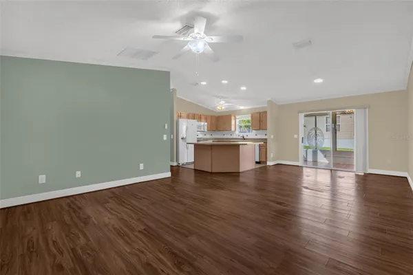 Property Slideshow image 3 of 40 | 17648 se 93rd butler ct, The Villages, FL, 32162