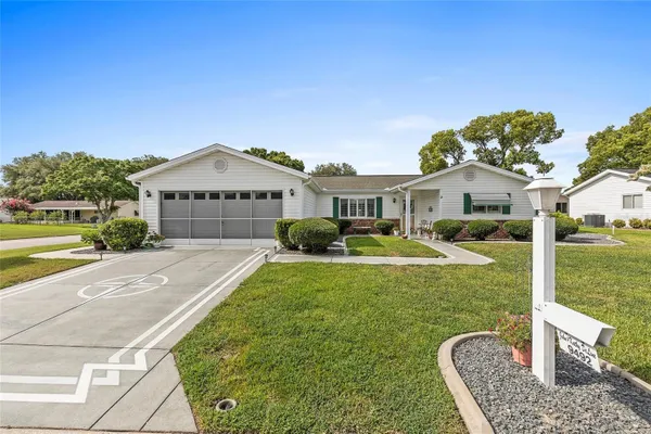 Property Slideshow image 2 of 64 | 9492 se 173rd ln, Summerfield, FL, 34491