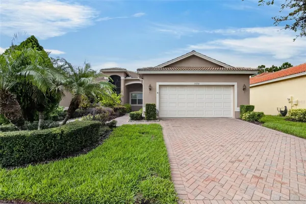 Property Slideshow image 2 of 47 | 16216 amethyst key dr drive, Wimauma, FL, 33598