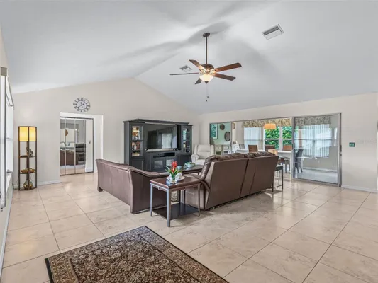 Property Slideshow image 3 of 41 | 11299 se 175th ln, Summerfield, FL, 34491