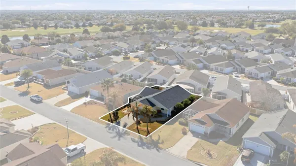 Property Slideshow image 2 of 29 | 1972 ashwood run, The Villages, FL, 32162