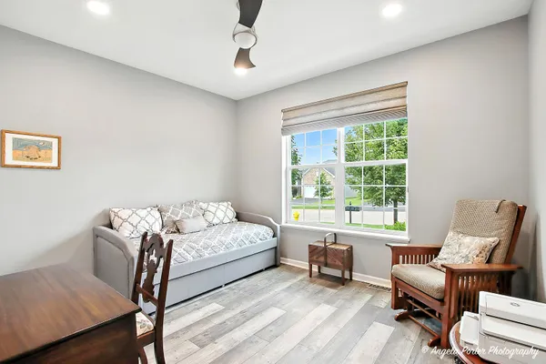 Property Slideshow image 2 of 36 | 1855 alta dr, Volo, IL, 60020