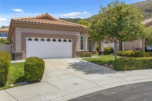 Property Slideshow image 3 of 33 | 5025 vintage cir, Banning, CA, 92220