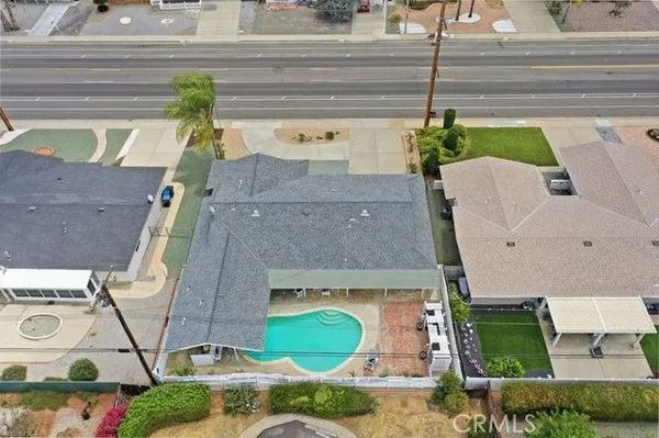 Property Slideshow image 3 of 39 | 28573 murrieta rd, Menifee, CA, 92586