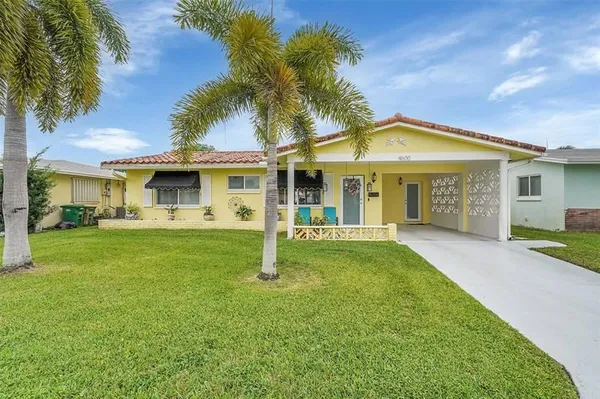 Property Slideshow image 2 of 15 | 4600 nw 45th st, Tamarac, FL, 33319