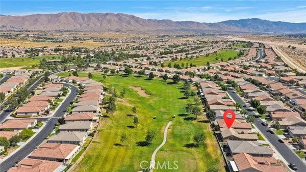 Property Slideshow image 3 of 61 | 10927 katepwa st, Apple Valley, CA, 92308