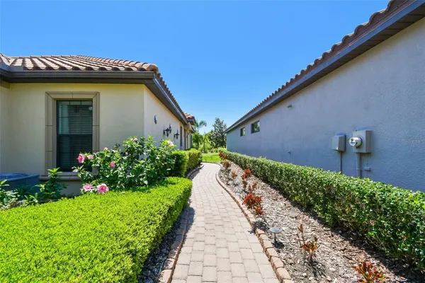 Property Slideshow image 3 of 64 | 10205 saint francis ter, Palmetto, FL, 34221