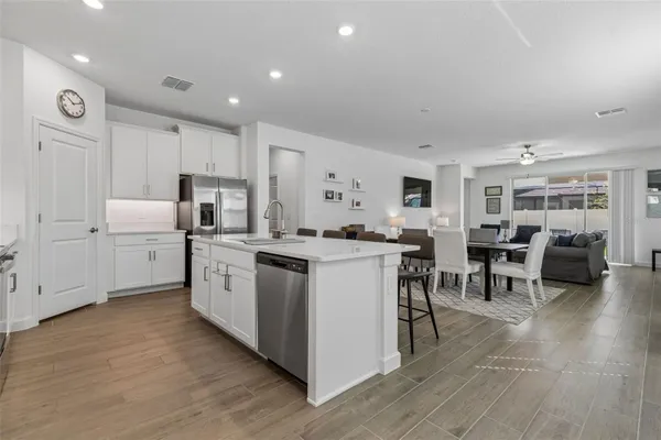 Property Slideshow image 3 of 76 | 31735 griffin sands ln, San Antonio, FL, 33576