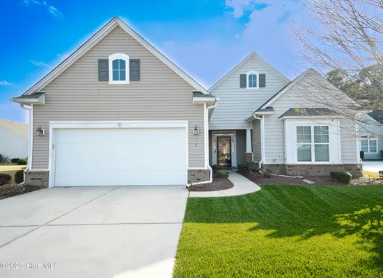 Property Slideshow image 3 of 68 | 707 pipit pl, Calabash, NC, 28467