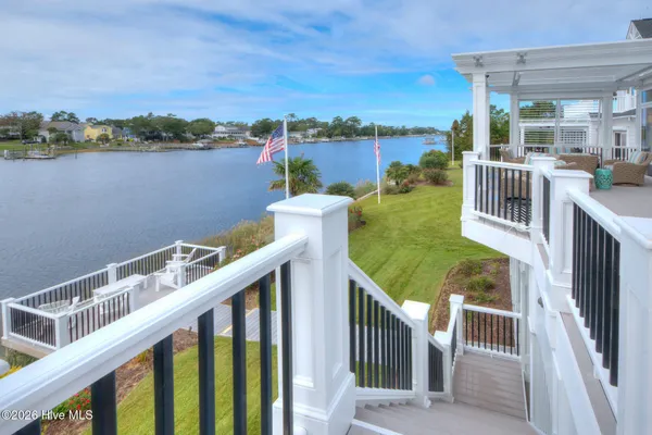 Property Slideshow image 2 of 125 | 4427 midshipman ct, Southport, NC, 28461