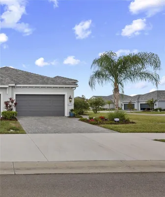 Property Slideshow image 2 of 33 | 12762 palatka dr, Venice, FL, 34293