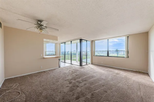 Property Slideshow image 3 of 40 | 6210 sun blvd apt 408, St Petersburg, FL, 33715