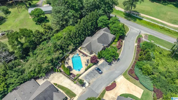 Property Slideshow image 3 of 42 | 121 cornerstone ct 121, Birmingham, AL, 35022