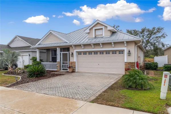 Property Slideshow image 2 of 44 | 6342 sanders grove cir, Okahumpka, FL, 34762