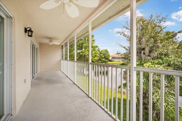 Property Slideshow image 2 of 20 | 7018 scrub jay way, Bradenton, FL, 34203