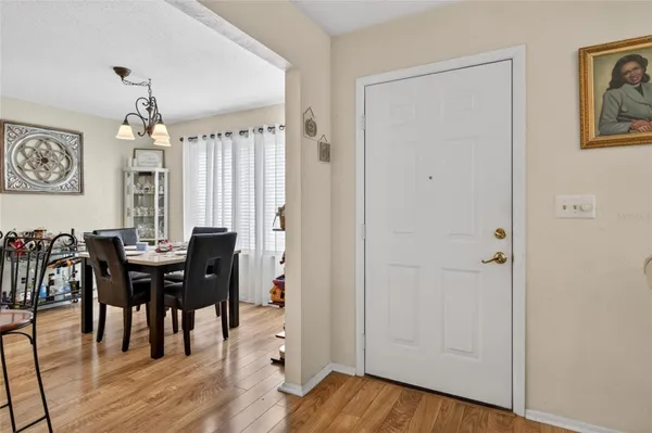 Property Slideshow image 3 of 24 | 10 lakepoint cir, Port Orange, FL, 32128