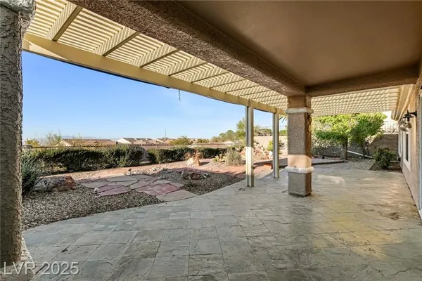 Property Slideshow image 3 of 31 | 2825 sumter valley cir, Henderson, NV, 89052