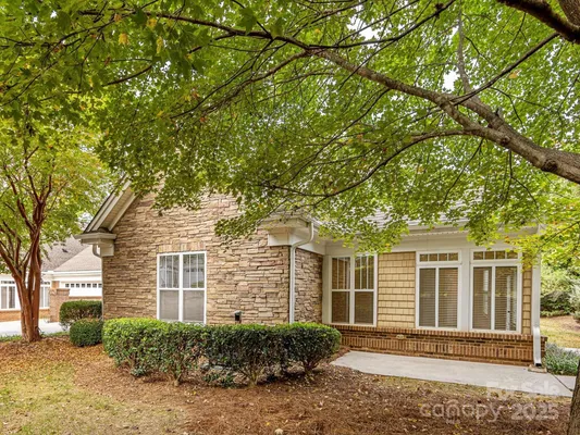 Property Slideshow image 2 of 47 | 2963 bellasera way, Matthews, NC, 28105