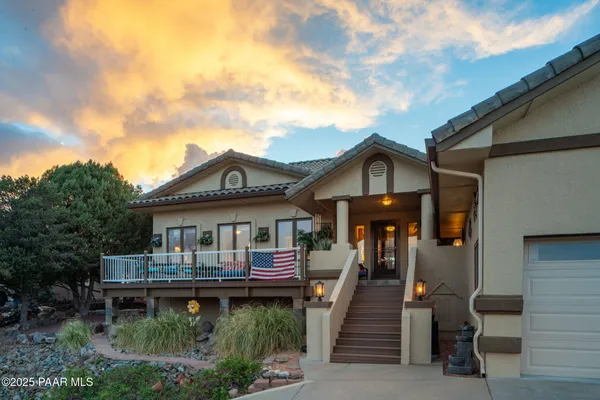 Property Slideshow image 2 of 77 | 878 tom mix trl, Prescott, AZ, 86301