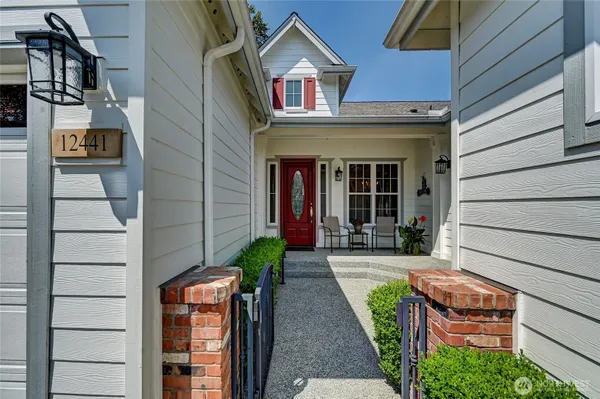 Property Slideshow image 2 of 36 | 12441 adair creek way, Redmond, WA, 98053