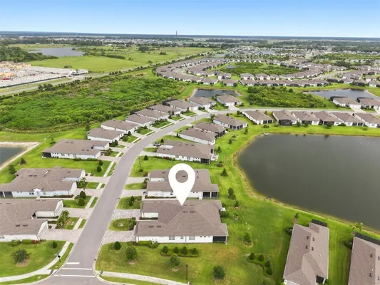 Property Slideshow image 3 of 79 | 10208 coastal shores dr, Parrish, FL, 34219