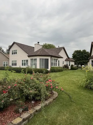 Property Slideshow image 3 of 52 | 21070 w hazelnut ln, Plainfield, IL, 60544