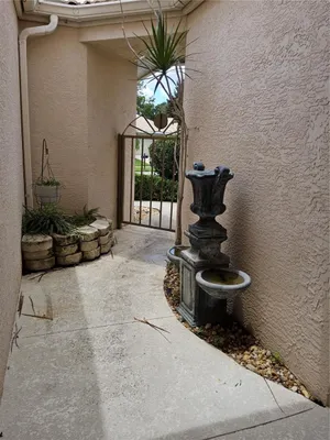 Property Slideshow image 2 of 28 | 8023 saint andrews way, Mount Dora, FL, 32757