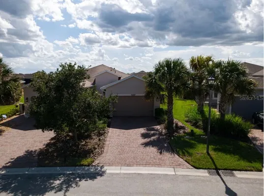 Property Slideshow image 3 of 10 | 3497 fallbrook dr, Kissimmee, FL, 34759