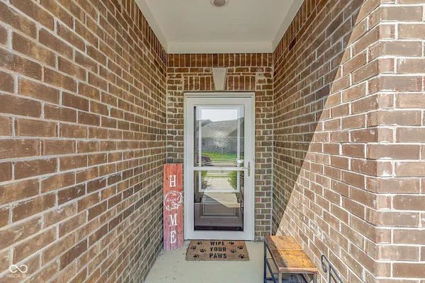 Property Slideshow image 3 of 41 | 8904 twain ln, Indianapolis, IN, 46239