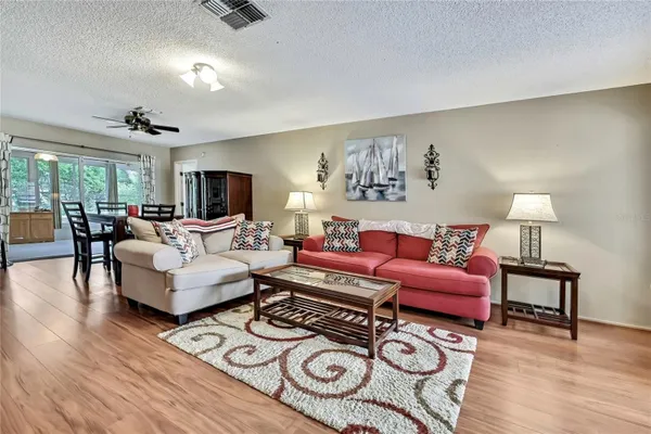 Property Slideshow image 2 of 72 | 6517 ocean pines ln, Spring Hill, FL, 34606