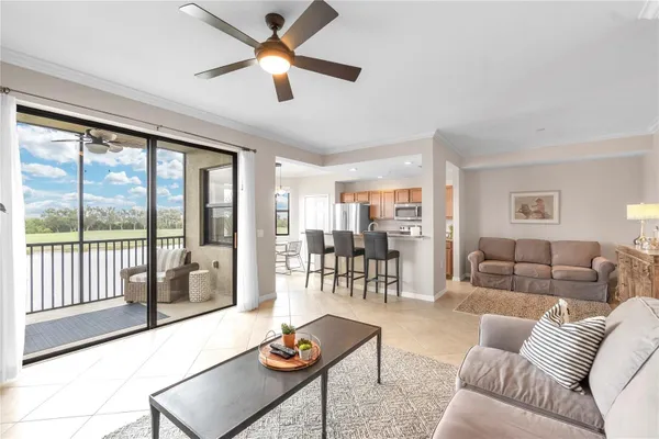 Property Slideshow image 3 of 27 | 7015 river hammock dr 203, Bradenton, FL, 34212