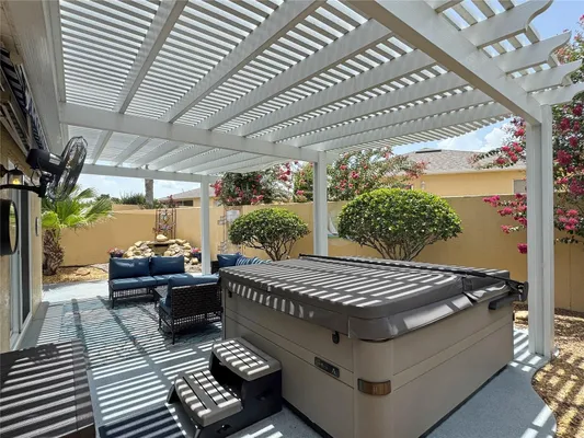 Property Slideshow image 3 of 16 | 896 radclife berea pl, The Villages, FL, 32162