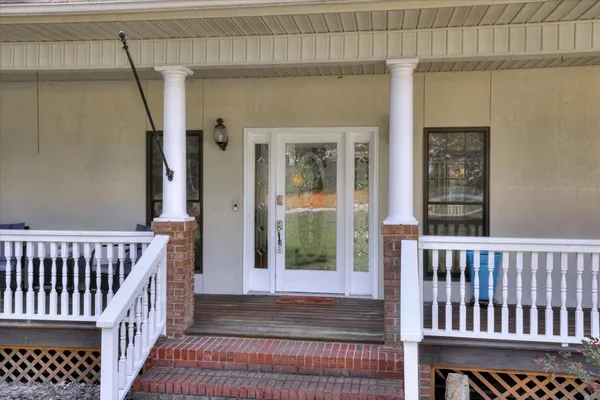 Property Slideshow image 3 of 66 | 305 kingfisher pt, Mccormick, SC, 29835