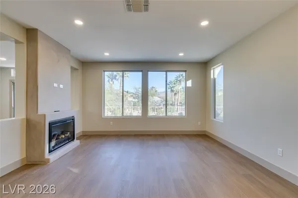 Property Slideshow image 3 of 24 | 438 fountain grove st, Henderson, NV, 89012